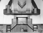 Oorspronkelijke kansel en orgel.
              <br/>
              Noorderlicht gemeente, vermoedelijk jaren 30/40